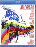 For Those Who Think Young [Blu-ray] - Leslie Martinson