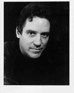 Photo of Opera Tenor David Kuebler