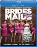 Bridesmaids [Unrated/Rated] [2 Discs] [Includes Digital Copy] [Blu-ray/DVD]