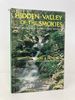 Hidden Valley of the Smokies, : With a Naturalist in the Great Smoky Mountains