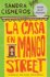 La Casa En Mango Street/the House on Mango Street