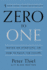 Zero to One: Notes on Startups, Or How to Build the Future (Chinese and English Edition)