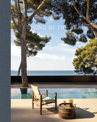 Living by the Sea - Pauwels, Wim (Editor)