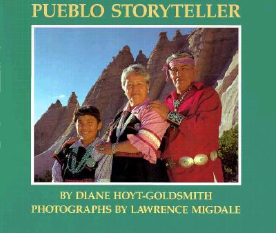 Pueblo Storyteller - Hoyt-Goldsmith, Diane