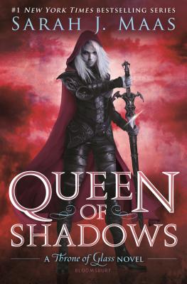Queen of Shadows: Throne of Glass 4 - Maas, Sarah J