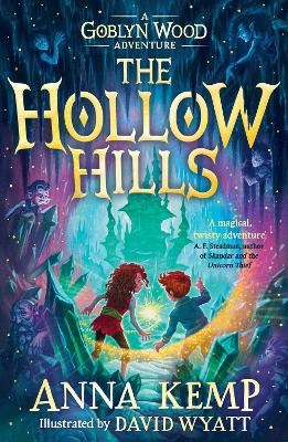 The Hollow Hills - Kemp, Anna