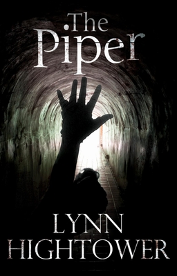 The Piper - Hightower, Lynn S.