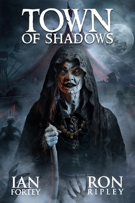 Town of Shadows: Supernatural Suspense Thriller with Ghosts - Street, Scare, and Lao, Anne (Editor), and Klemish, Dawn (Editor)